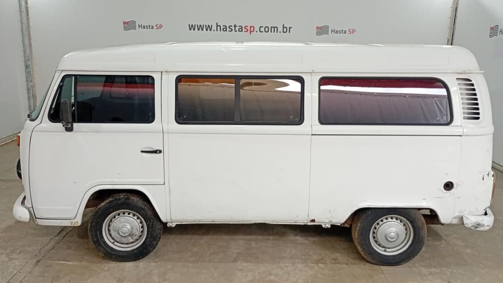 Volkswagen Kombi 2010 — foto 1
