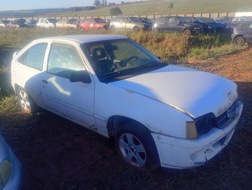 Chevrolet Kadett GLS 1997 — foto 2