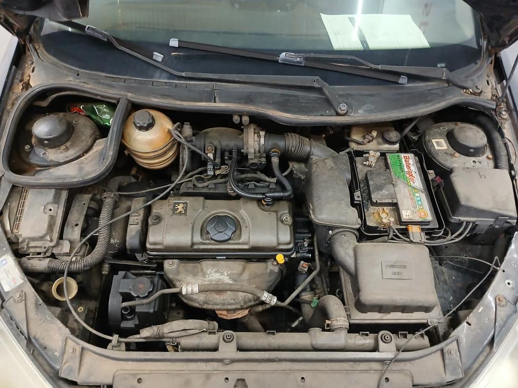 Peugeot 206 Soleil 2001 — foto 7