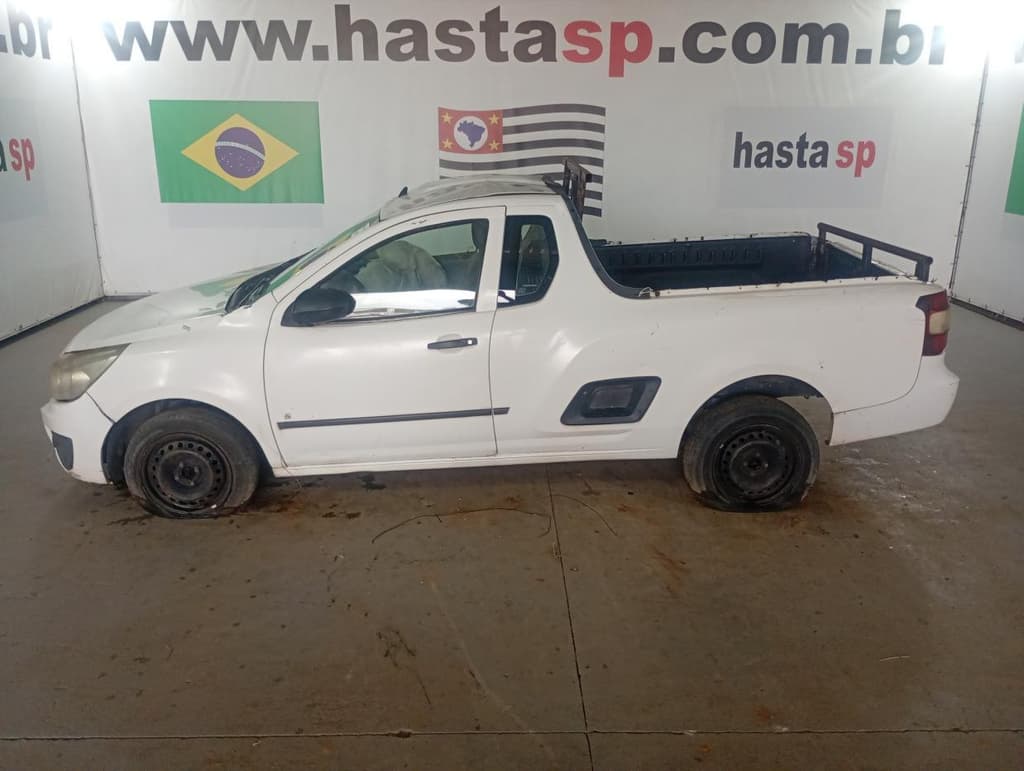 Chevrolet Montana LS 2012 — foto 1