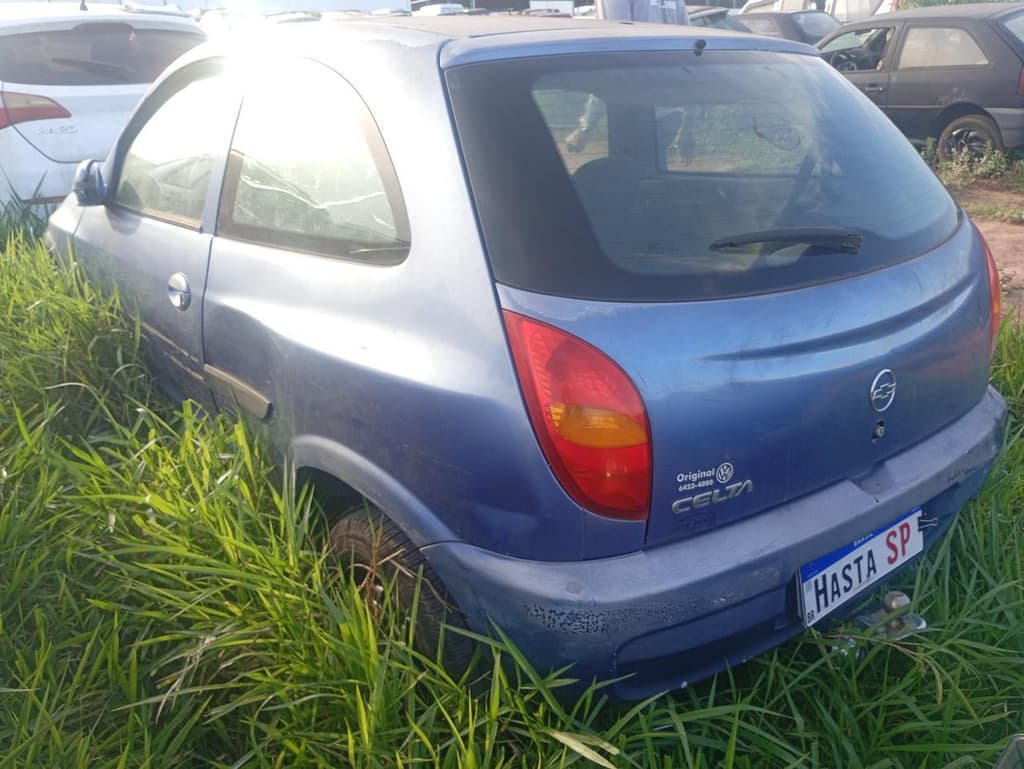 Chevrolet Celta 3 Portas 2001 — foto 3