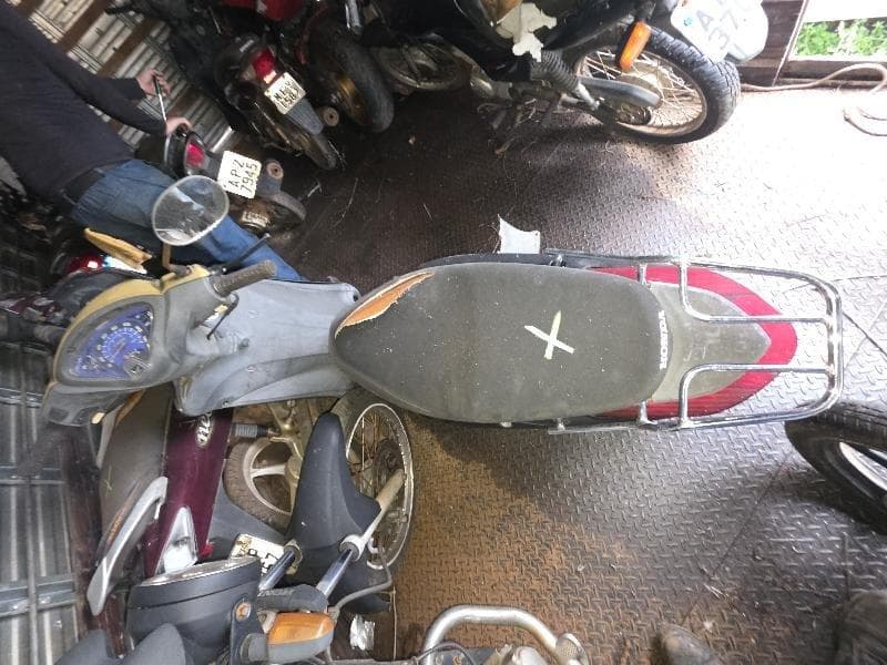 Honda BIZ 125 ES 2011 — foto 4