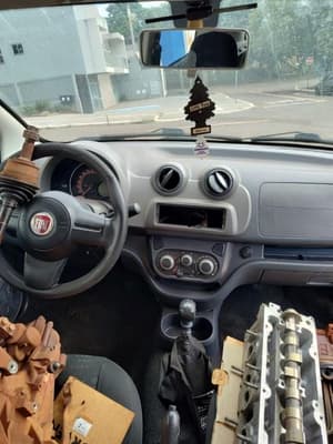 Fiat Uno 2016 — foto 3