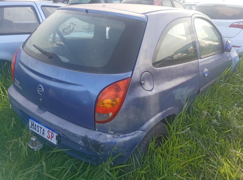 Chevrolet Celta 3 Portas 2001 — foto 4