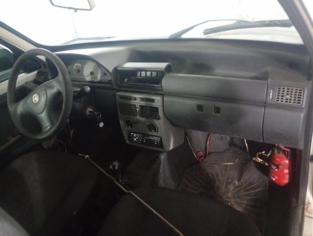 Fiat UNO Mille Economy 2011 — foto 5