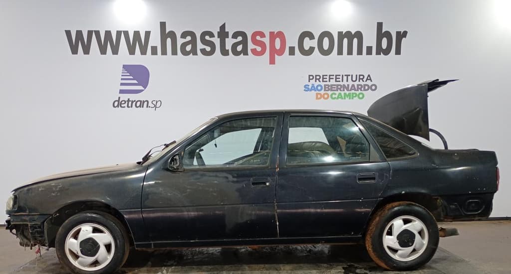 Chevrolet Vectra GLS 1996 — foto 1