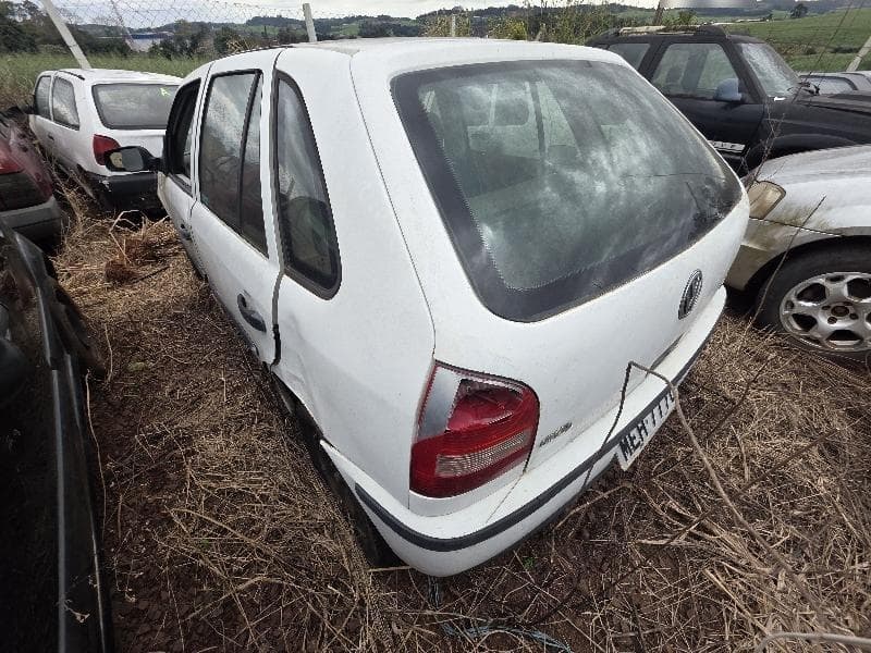 Volkswagen GOL 16V 1999 — foto 9