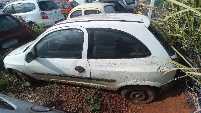 Chevrolet Celta 3 Portas 2004 — foto 10