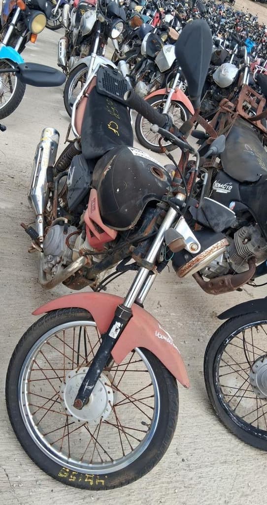 Yamaha YBR 125 2000 — foto 2