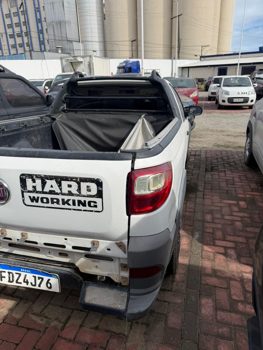 Fiat Strada 2020 — foto 10