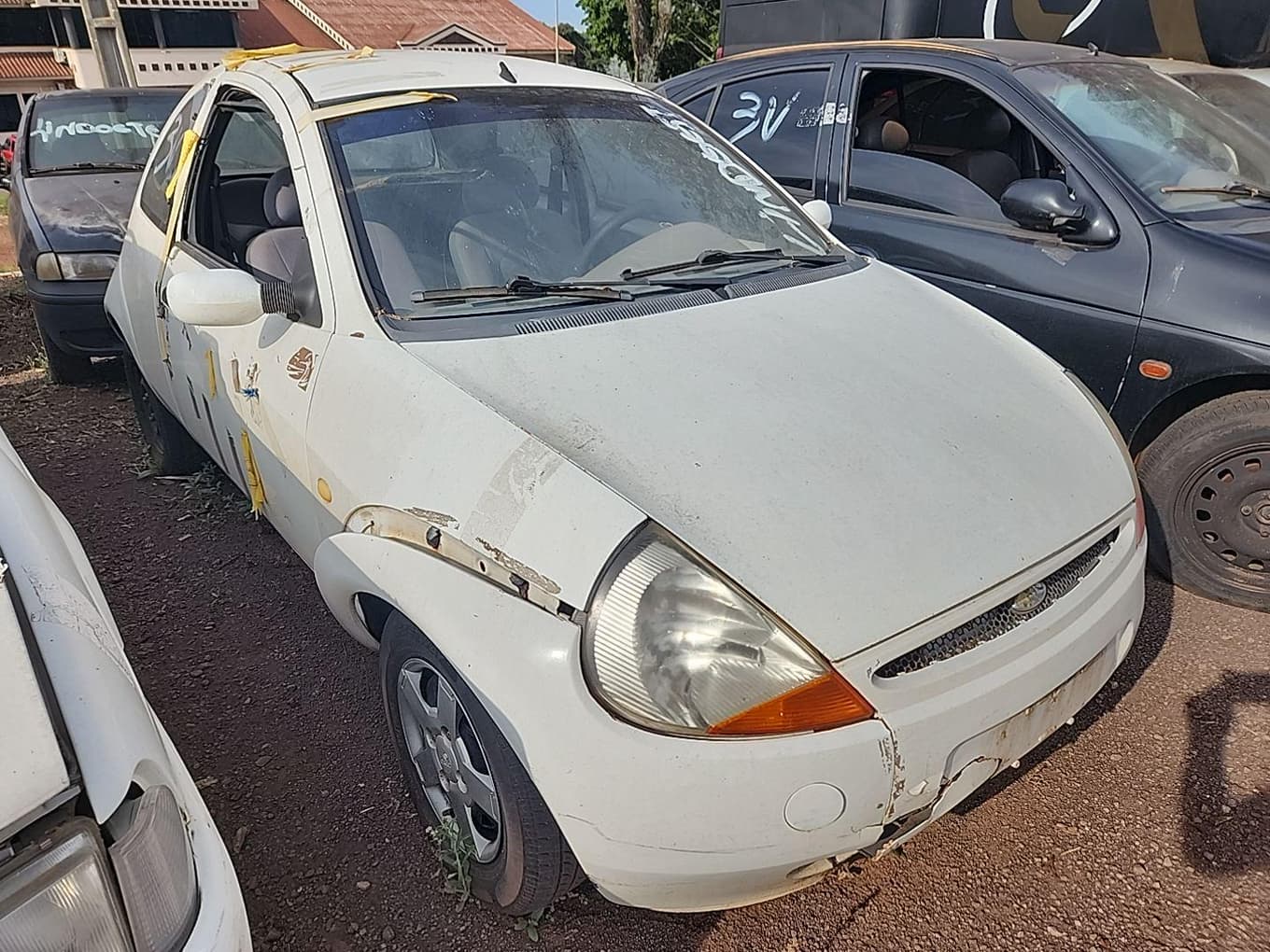 Ford KA 1999 — foto 19