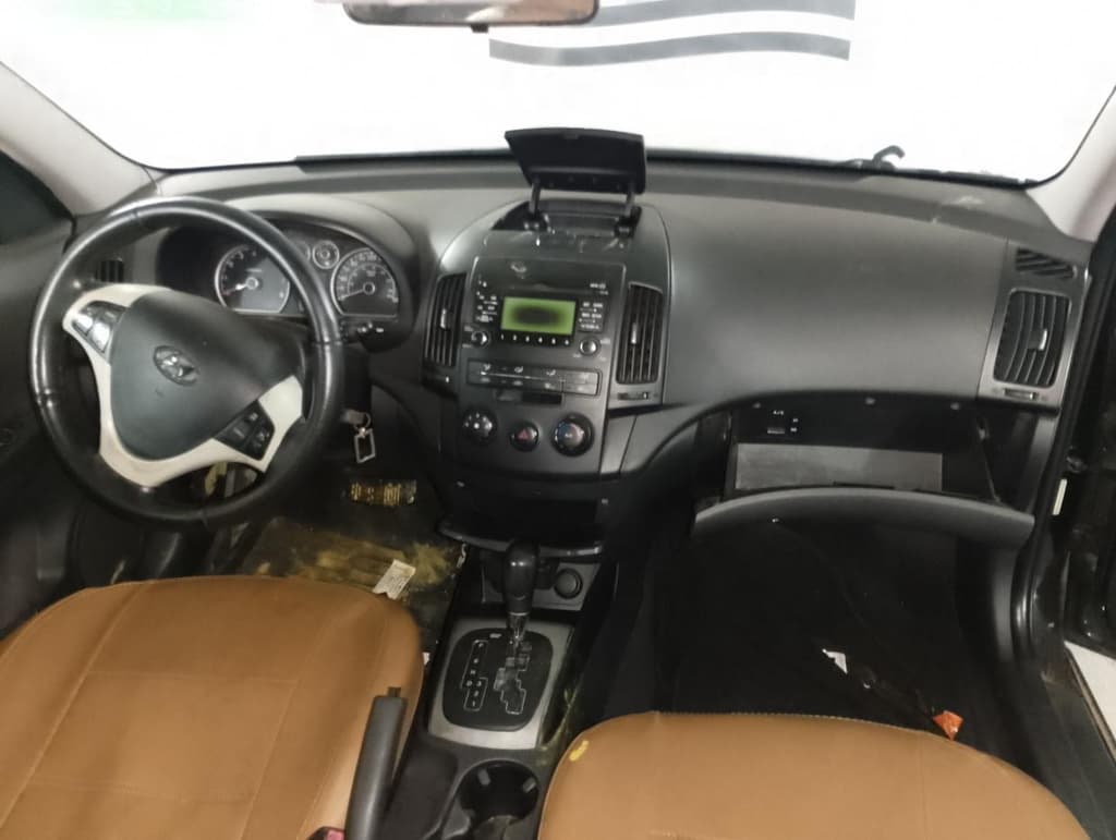 Hyundai I30 2.0 2010 — foto 5