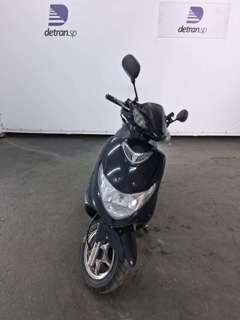 JTA Suzuki An125 2006 — foto 3