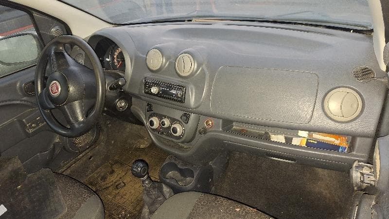 Fiat UNO Vivace 1.0 2011 — foto 7
