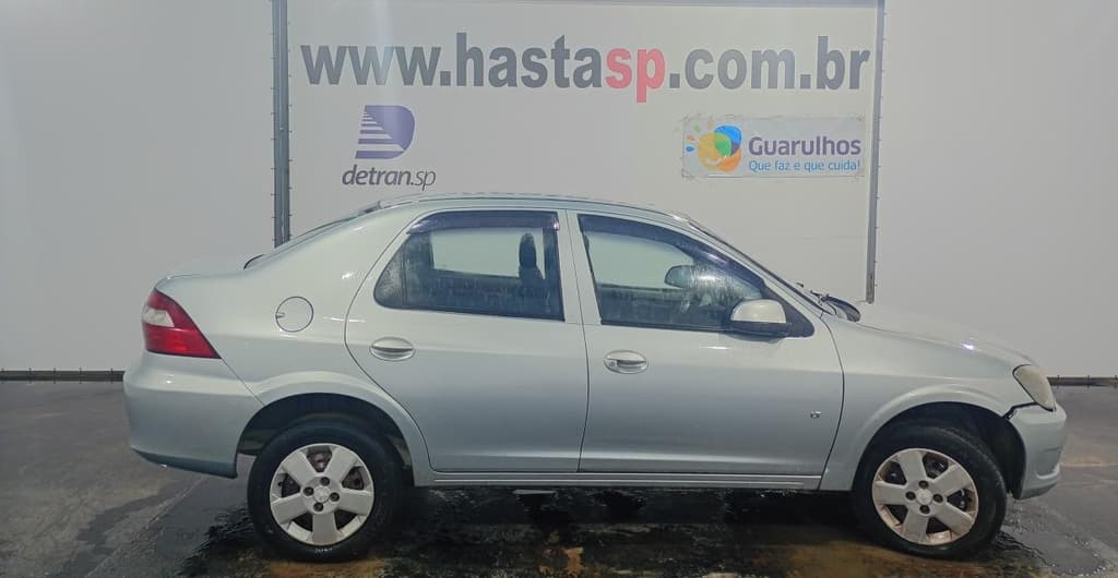 Chevrolet Prisma 1.4l LT 2012, prata