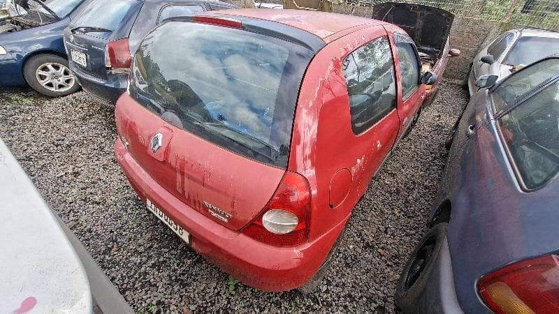 Renault Clio CAM 10h3p 2010 — foto 4
