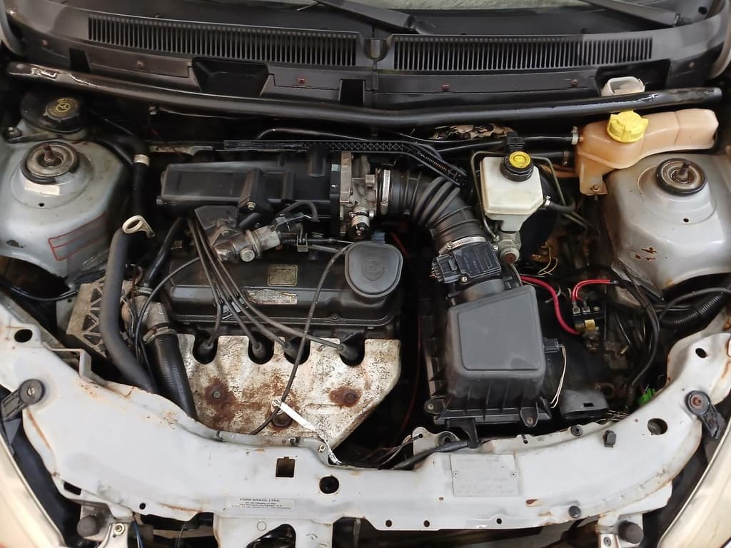 Ford KA 2000 — foto 5
