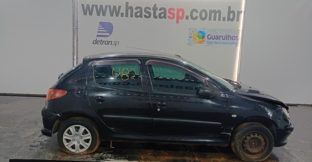 Peugeot 206 14 Presenc 2006, preta