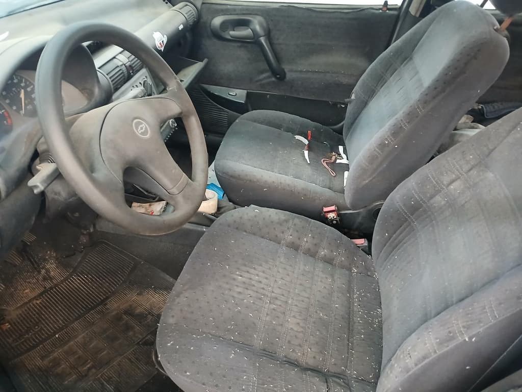 Chevrolet Corsa GLS WD 2000 — foto 5