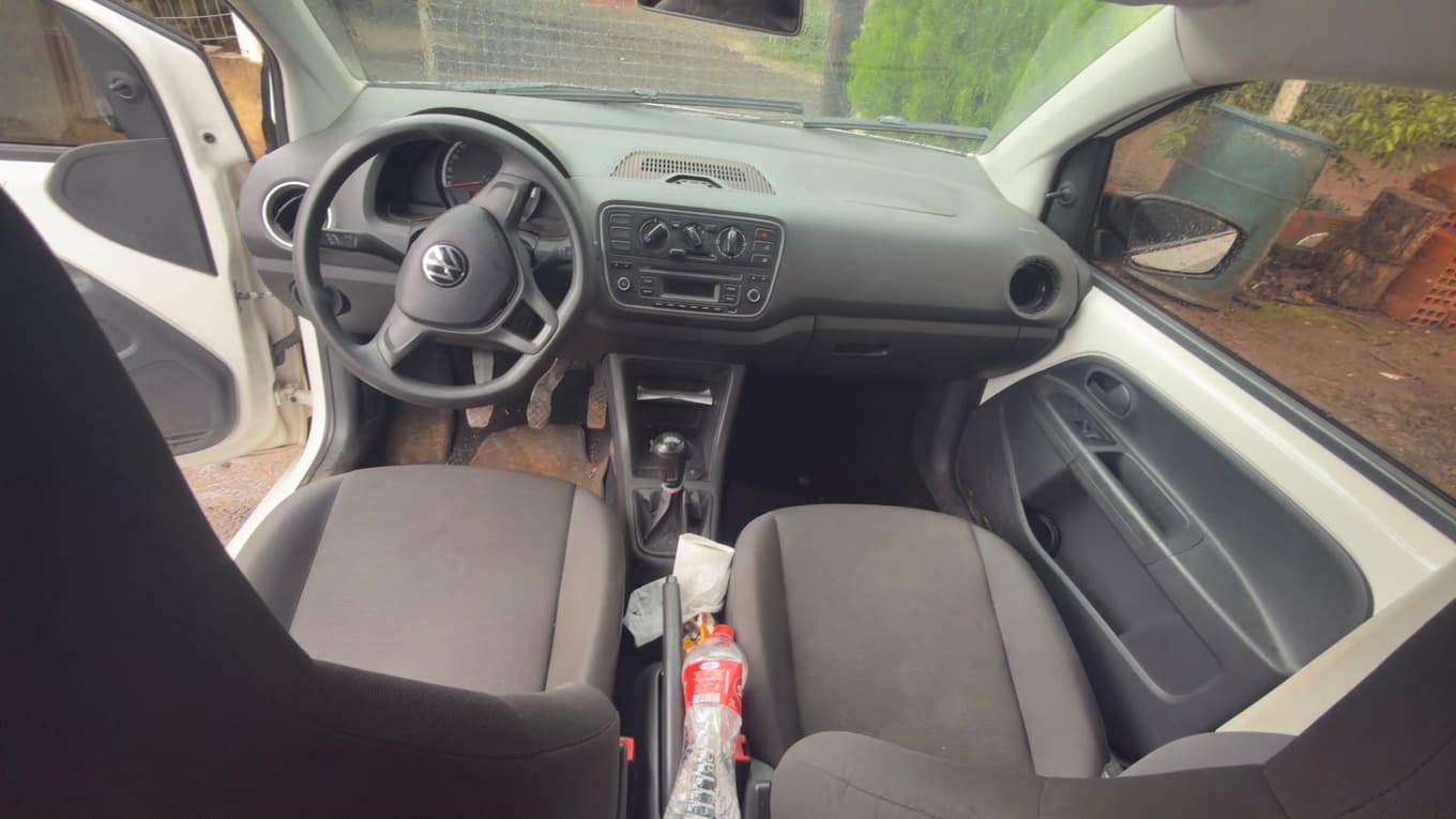 Volkswagen Up Take Mcv - 2017 — foto 8