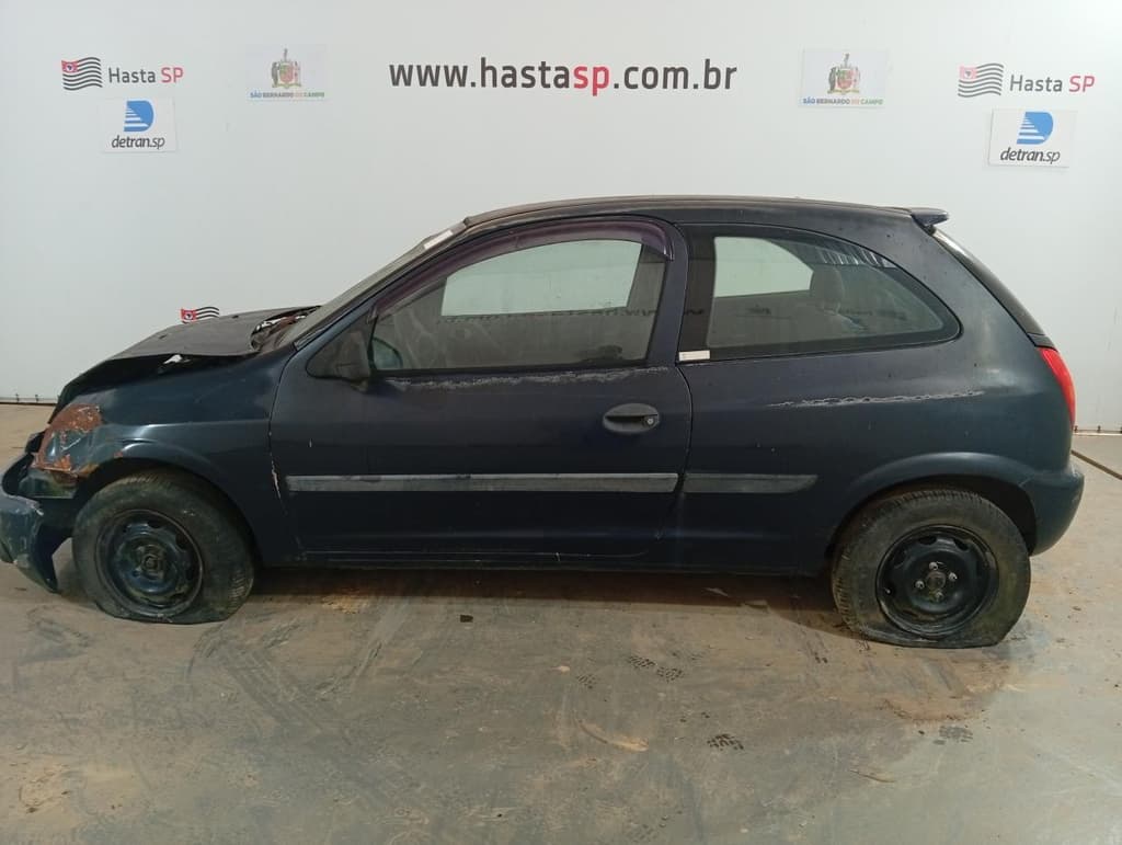 Chevrolet Celta 3 Portas Super 2004, azul