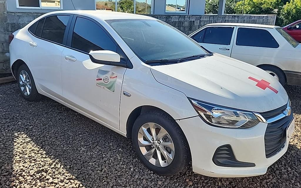 Chevrolet Onix Plus 10tat LT1 2023 — foto 3