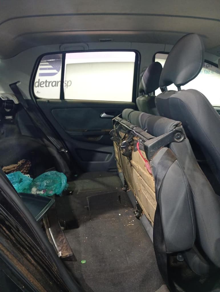 Volkswagen FOX GII 1.0 2011 — foto 6