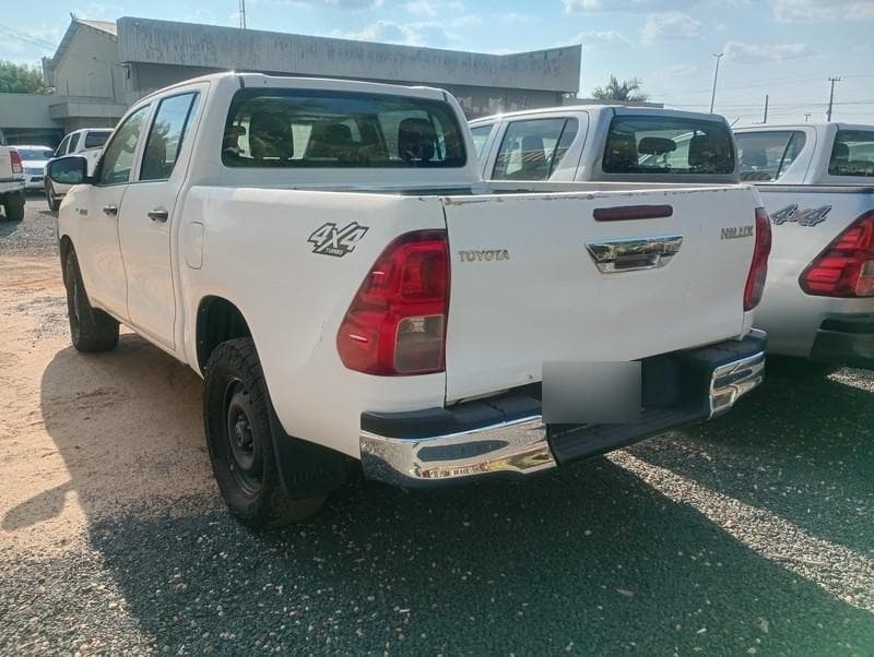 Toyota Hilux 2019 — foto 5