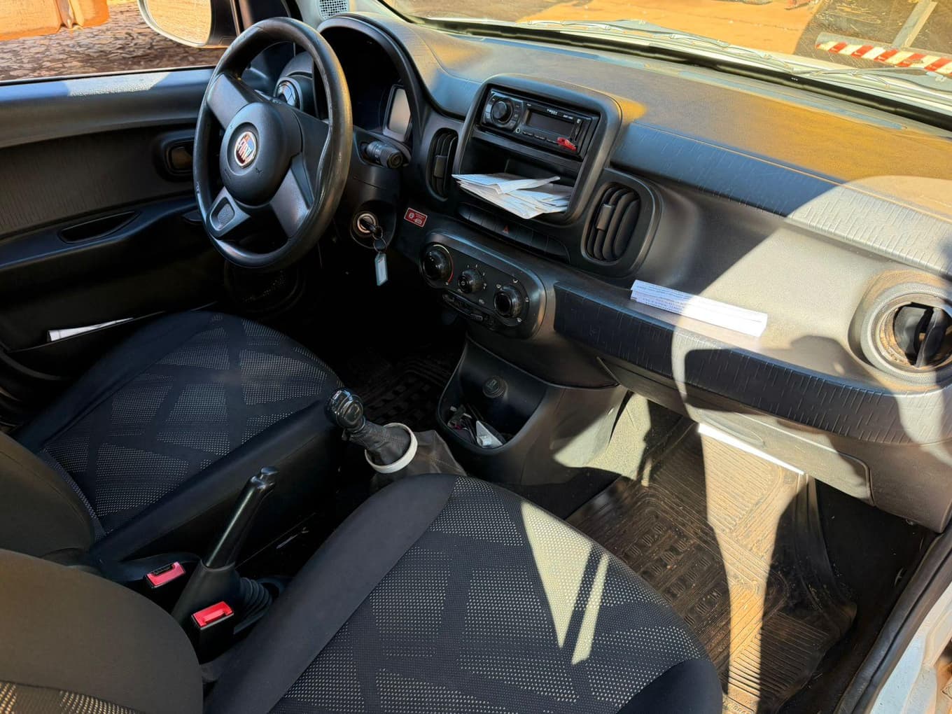 Fiat Mobi Easy On - 2016 — foto 13