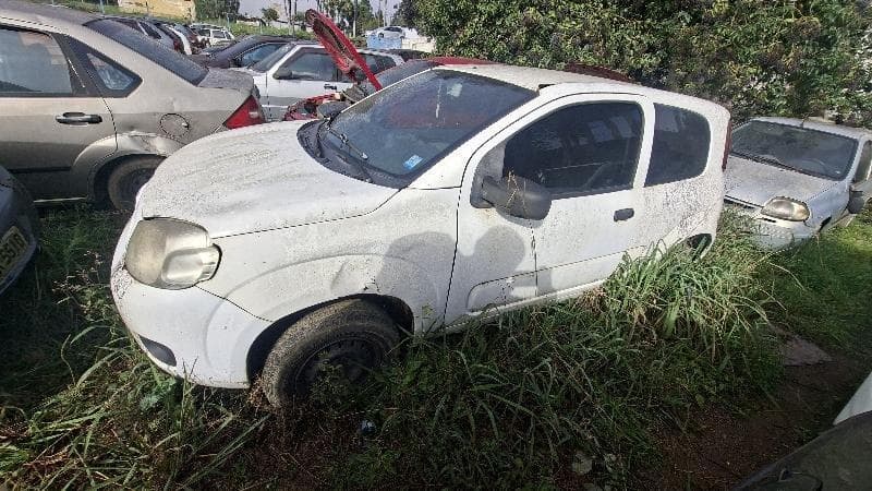 Fiat UNO Vivace 1.0 2014 — foto 11
