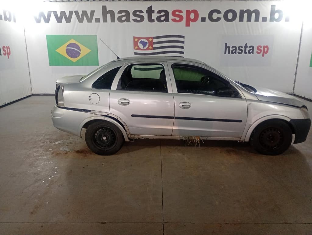 Chevrolet Corsa Sedan 2002 — foto 2