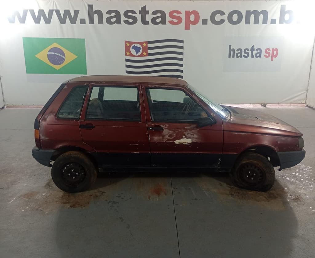 Fiat UNO Eletronic 1994, vermelha