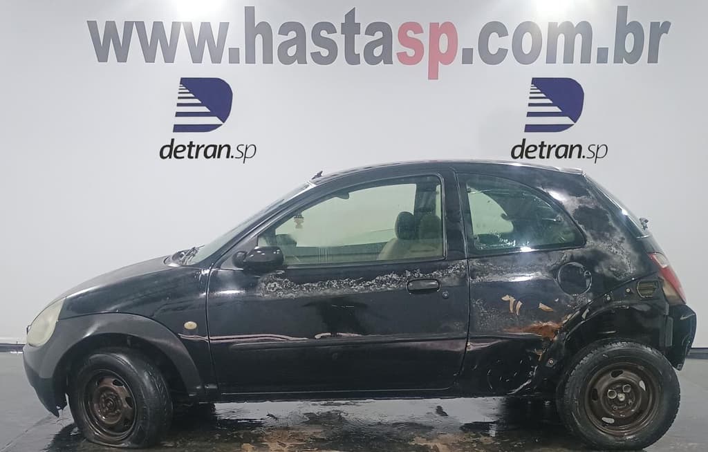 Ford KA GL 2004 — foto 2