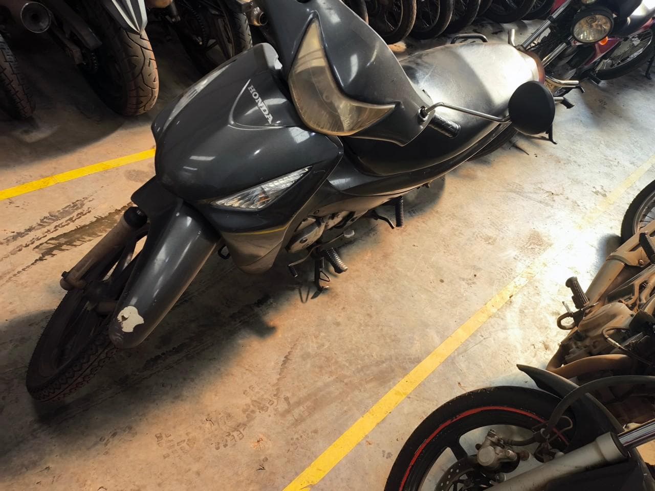 Honda BIZ 125 Mais, 2008
