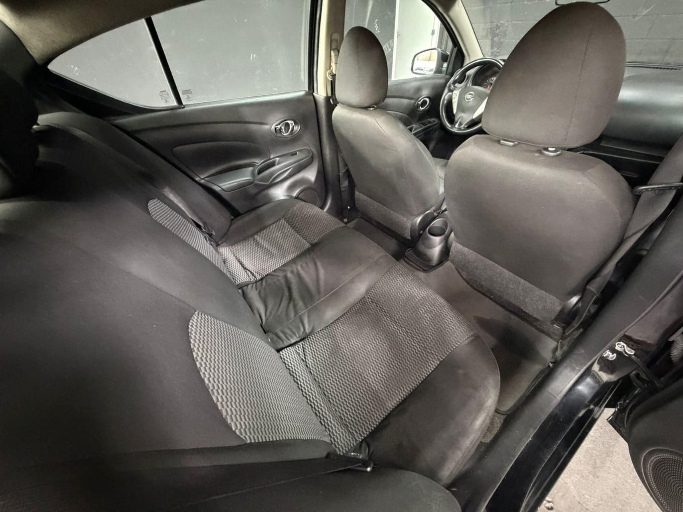 Nissan Versa 2020 — foto 8