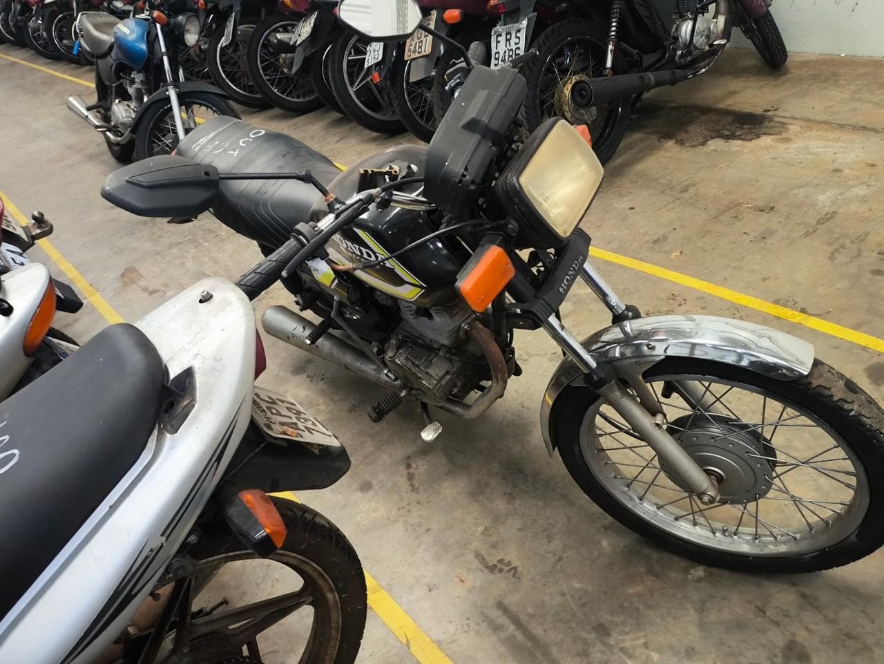 Honda CG 125, 1988 — foto 1