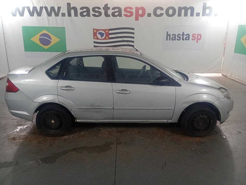 Ford Fiesta Sedan1.6flex 2006 — foto 6
