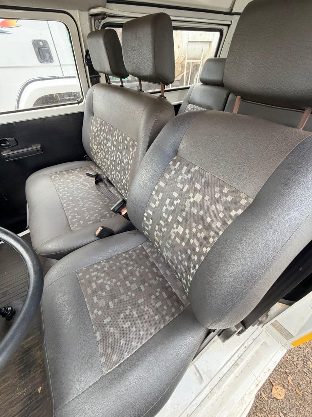 Volkswagen Kombi 2012 — foto 11
