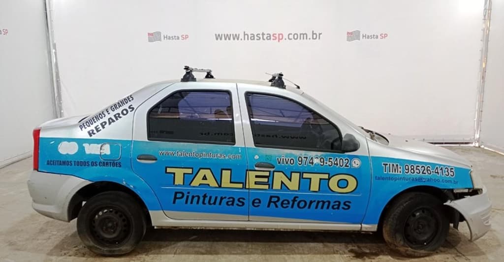 Renault Logan AUT 1016v 2011, prata
