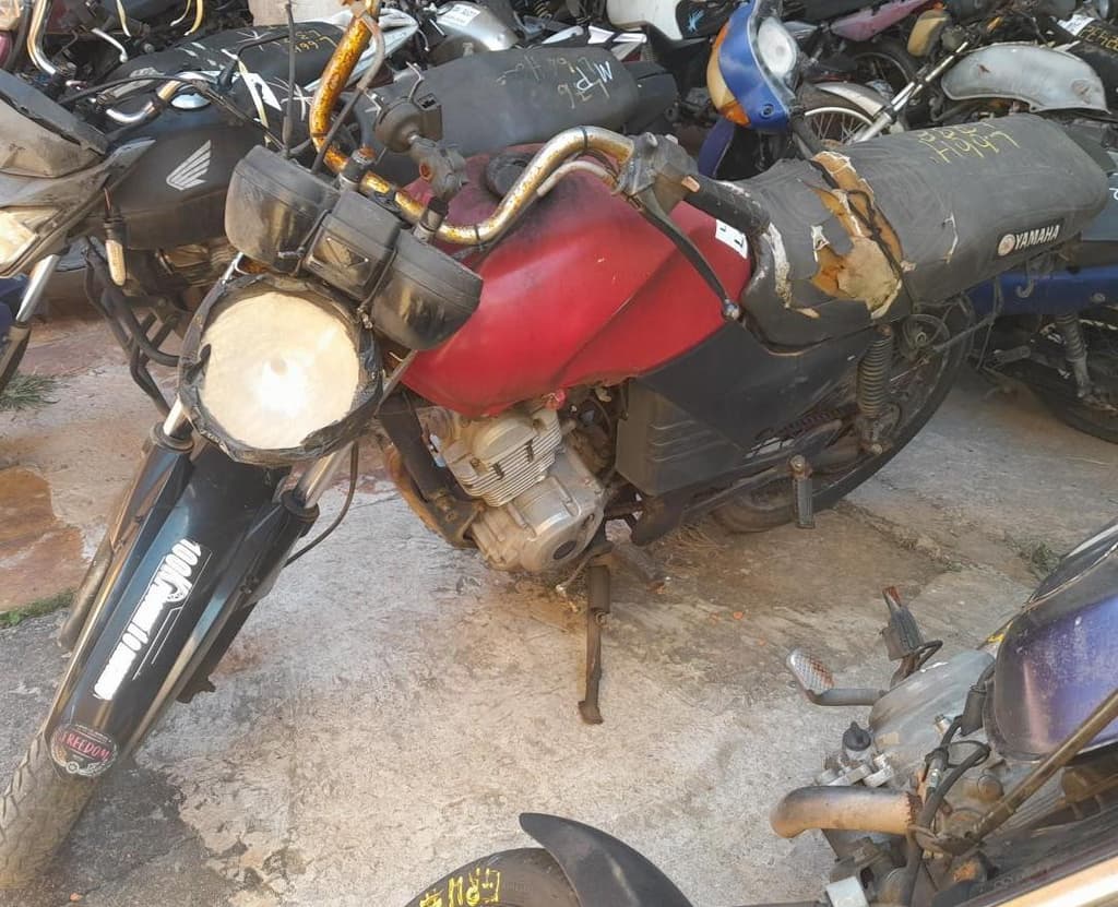 Yamaha YBR 125 2006 — foto 2