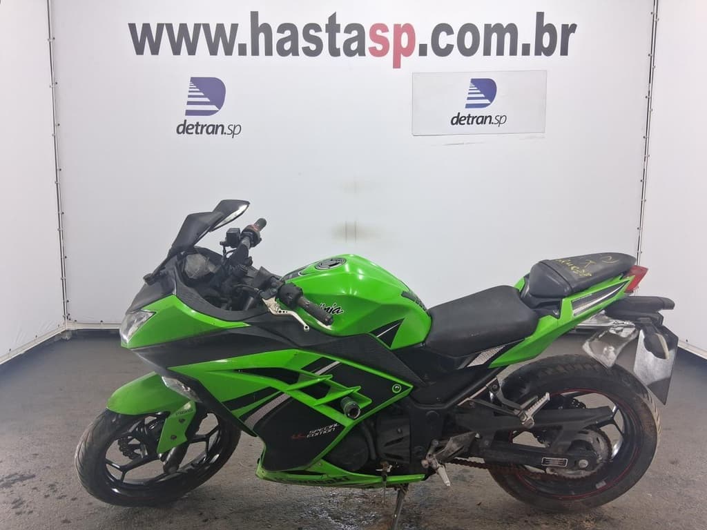 Kawasaki Ninja 300 ABS 2014 — foto 2