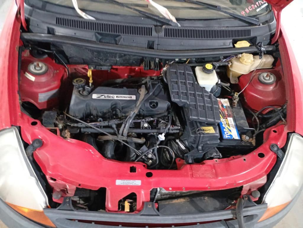 Ford KA GL 2000 — foto 2