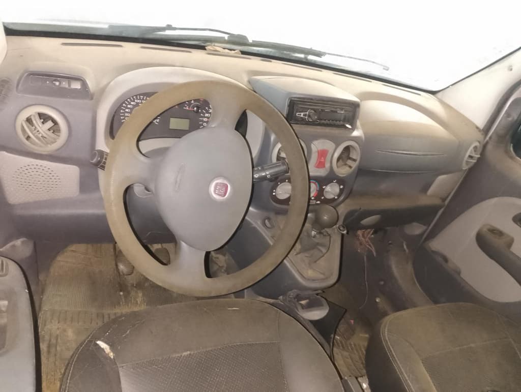 Fiat Doblo Attractiv 1.4 2013 — foto 5