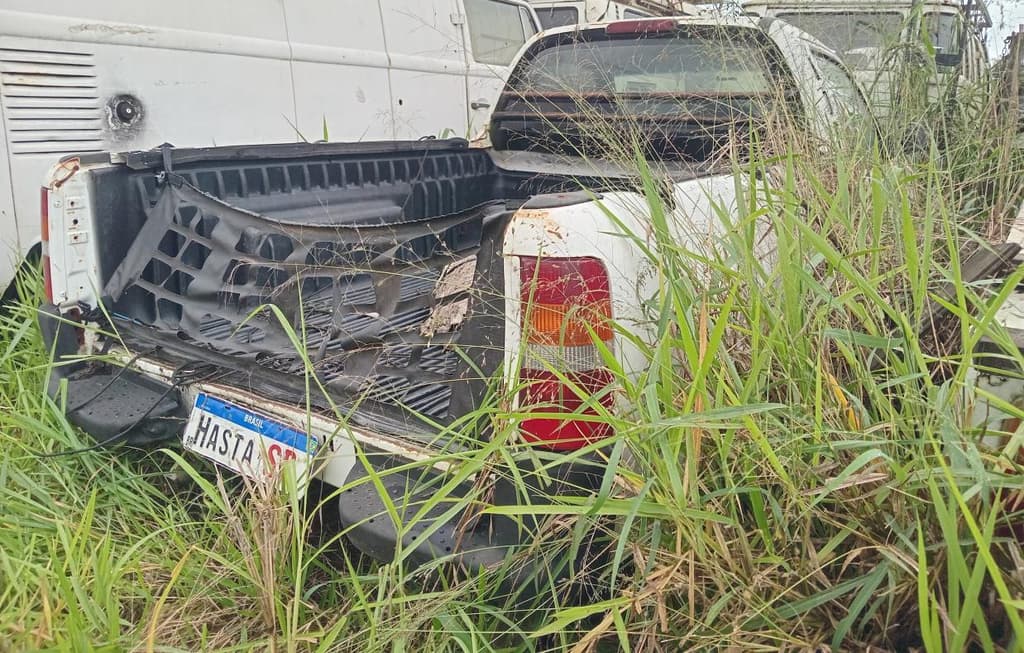 Ford Courier 1.6 L 2000 — foto 2