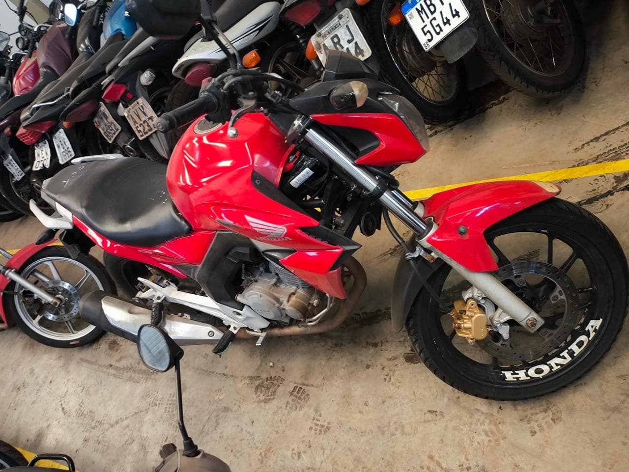Honda CB 250f Twister, 2016 — foto 1