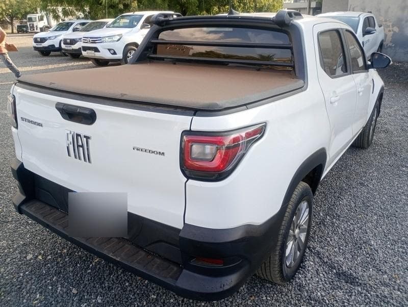 Fiat Strada 2023 — foto 4