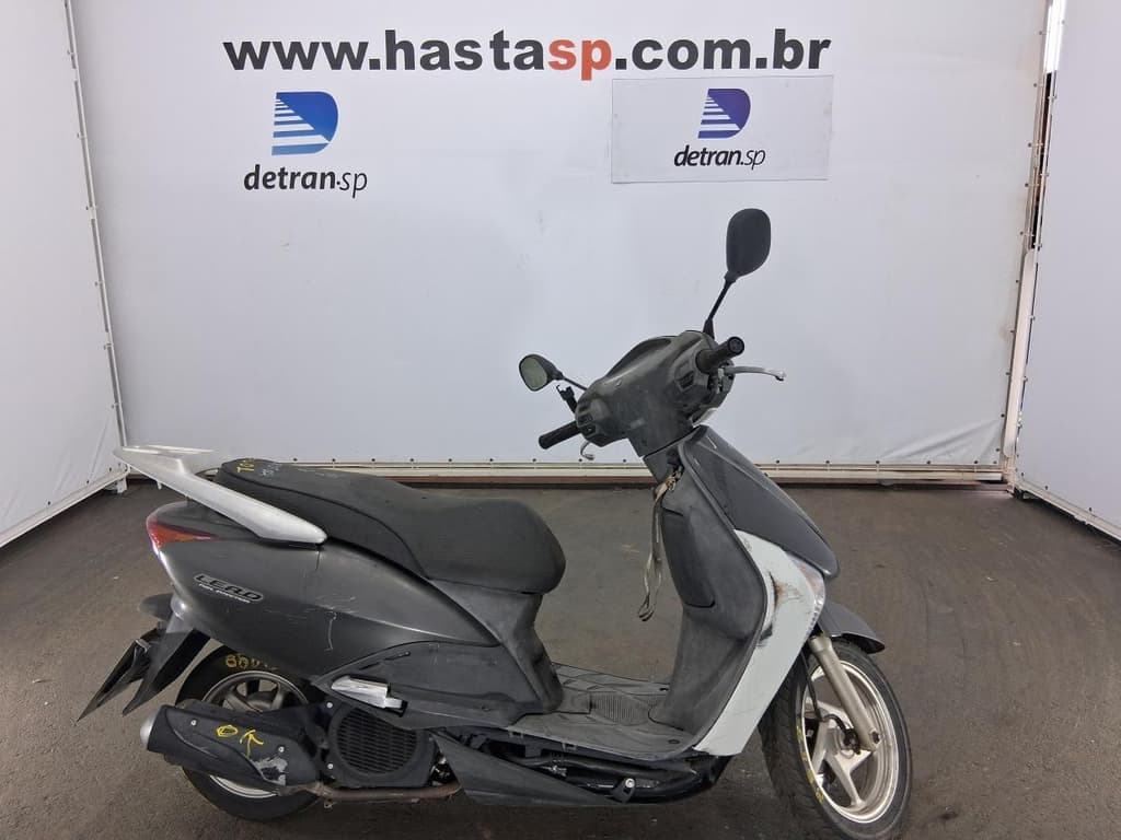 Honda Lead 110 2010 — foto 2
