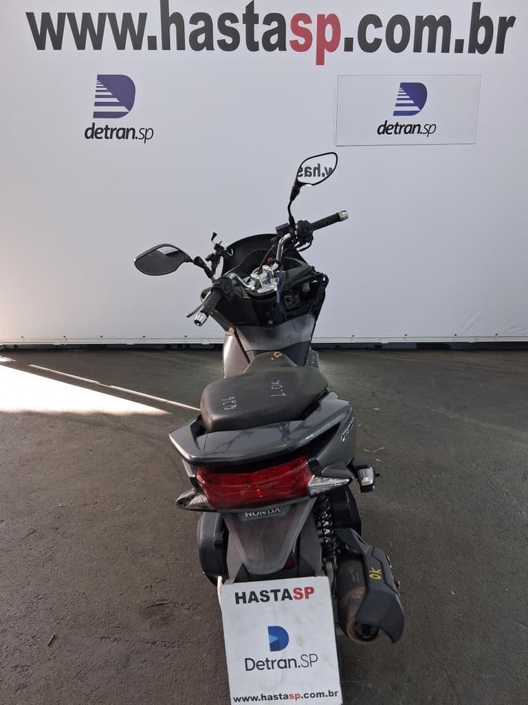 Honda PCX 150 2017 — foto 4