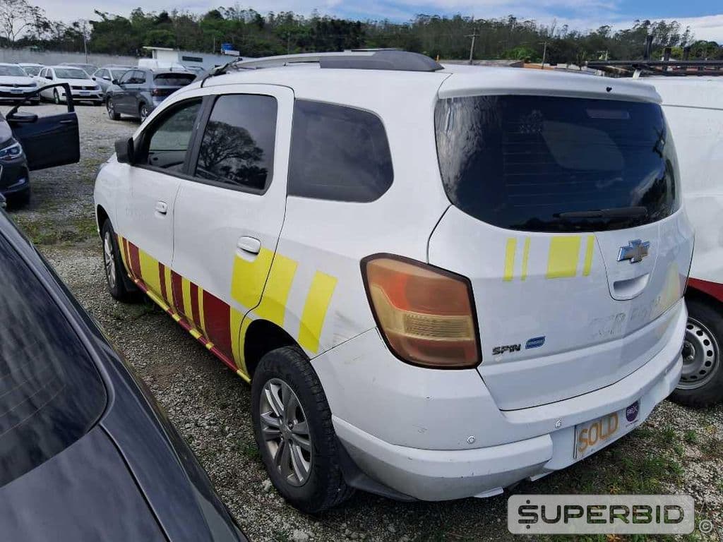 Chevrolet Spin 1.8l MT LT 2017 — foto 10