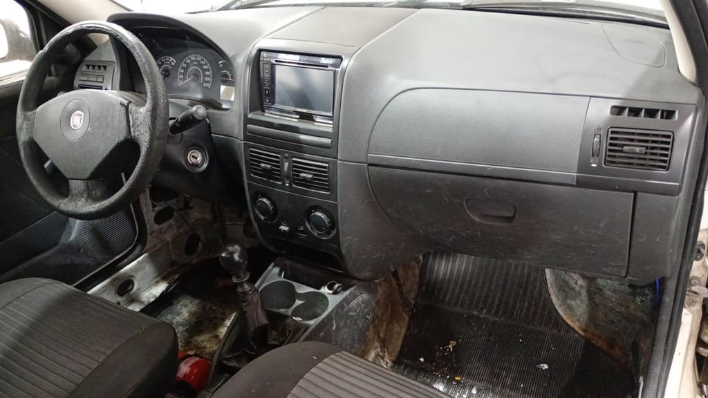 Fiat Strada Working 2010 — foto 5
